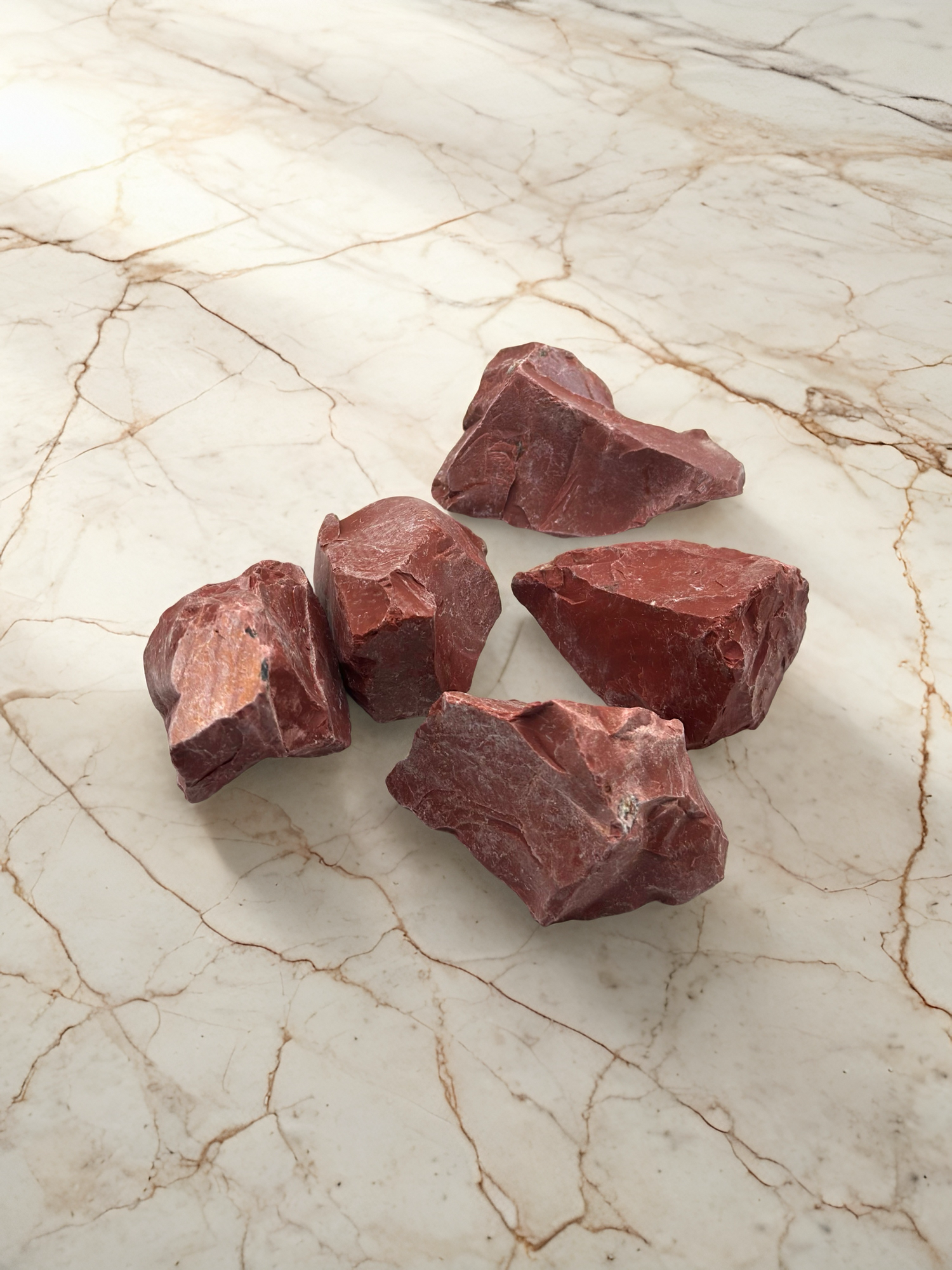 Red Jasper Rough Stone – Strength & Stability (±4–6 cm)
