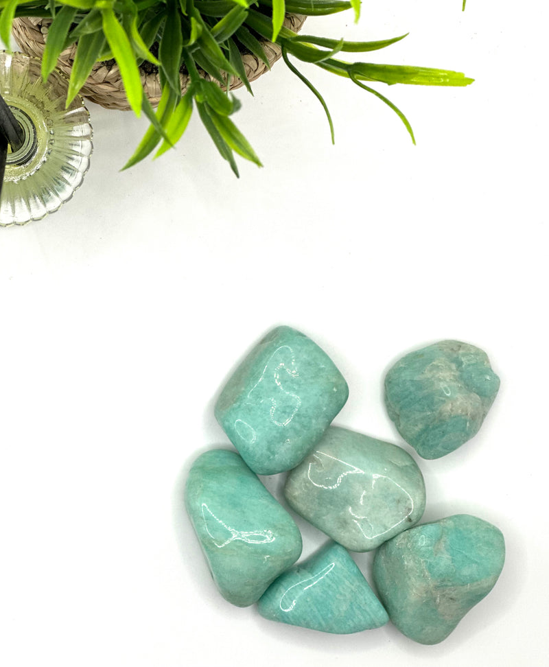 Amazonite Tumbled Stone – Stone of Truth, Harmony & Calm(±4–6 cm)
