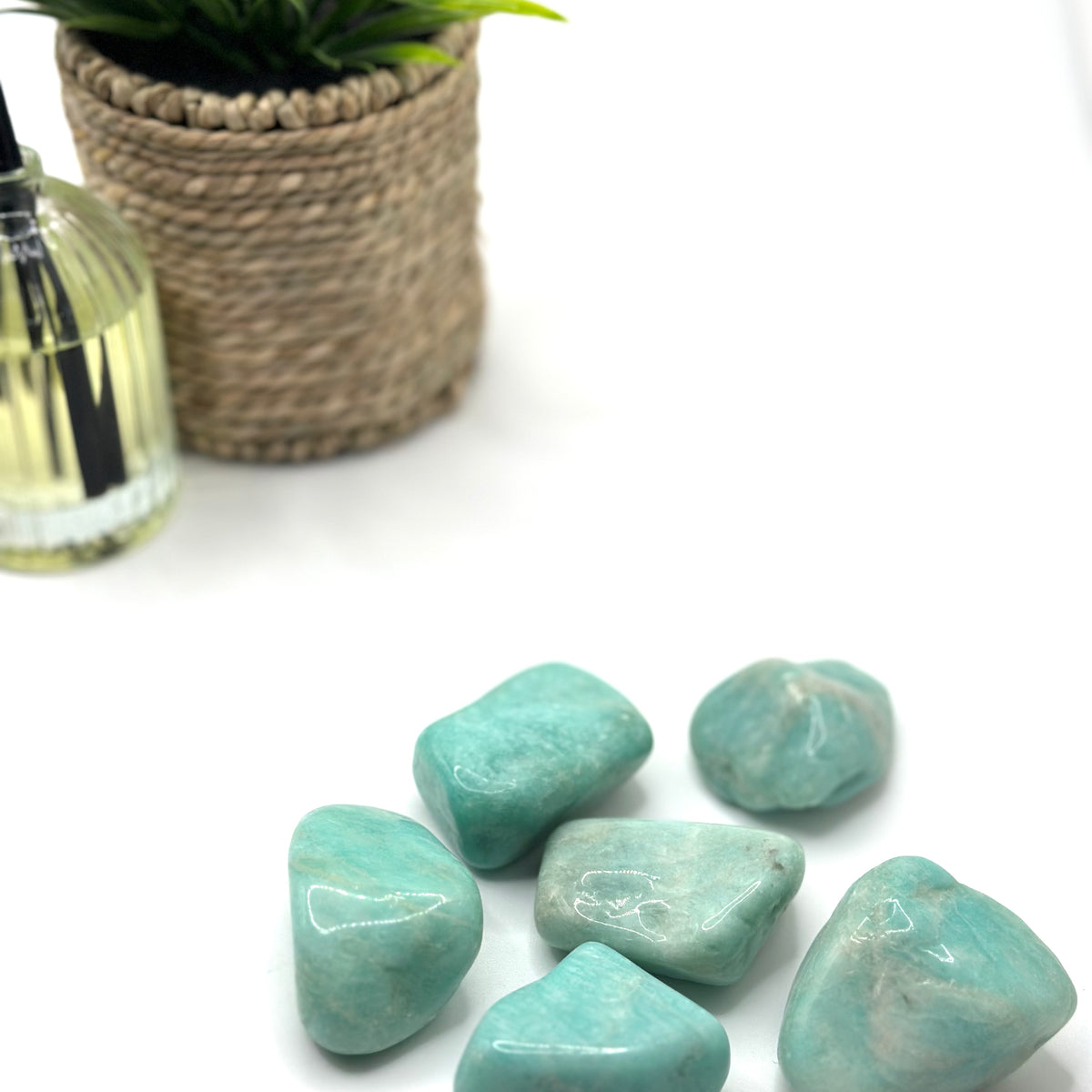 Amazonite Tumbled Stone – Stone of Truth, Harmony & Calm(±4–6 cm)