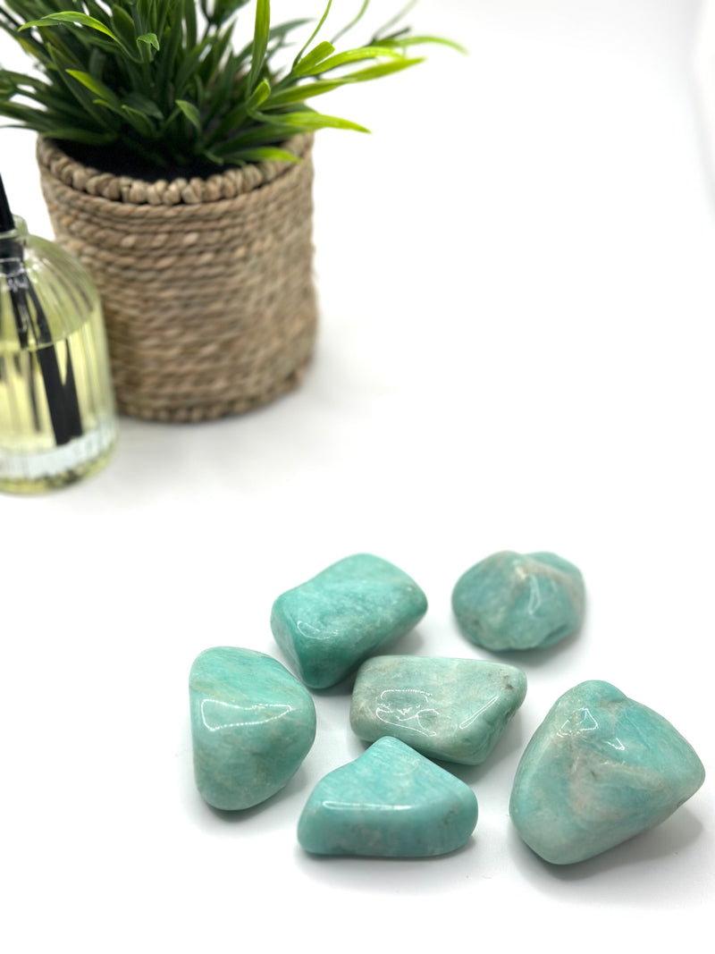 Amazonite Tumbled Stone – Stone of Truth, Harmony & Calm(±4–6 cm)