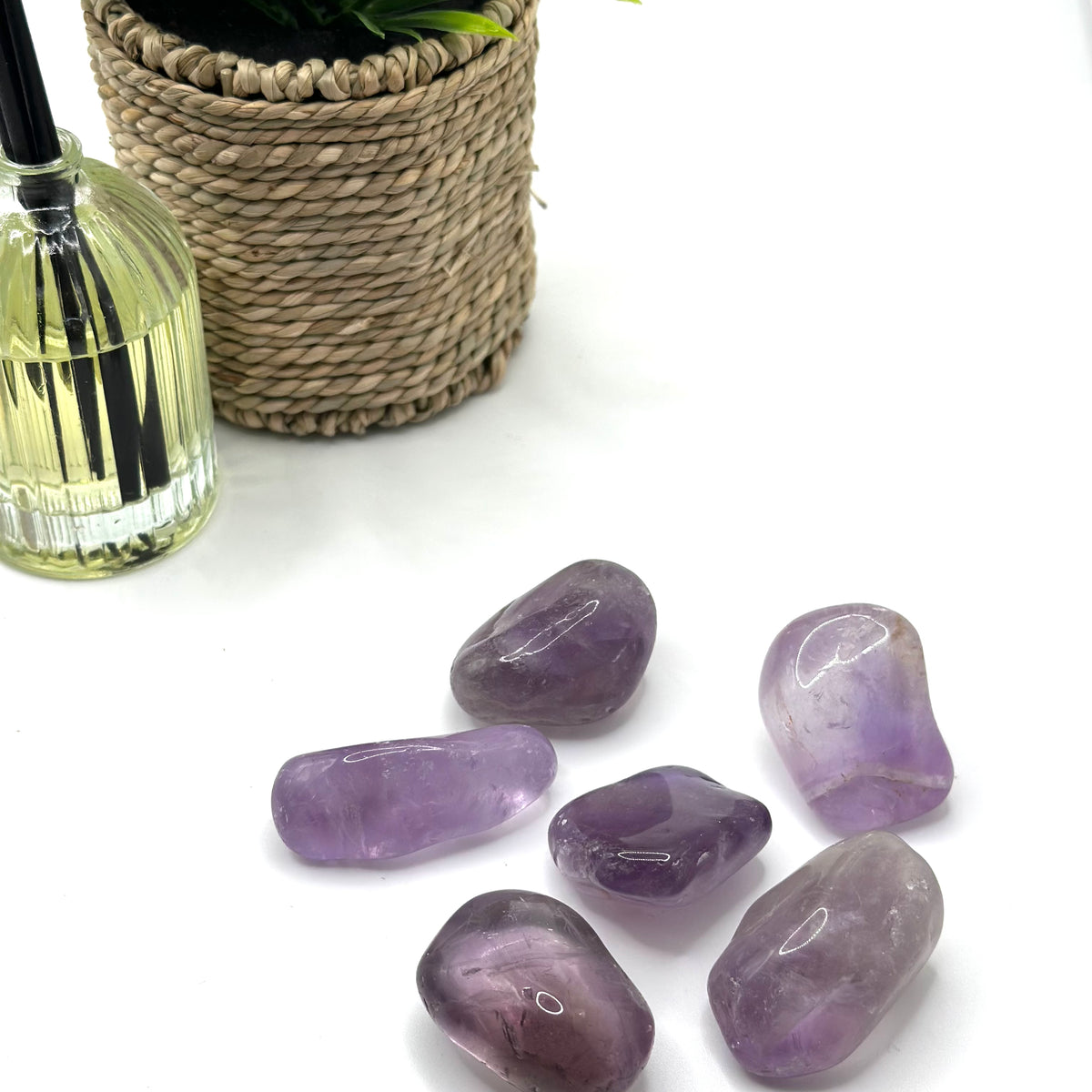 Amethyst Healing Stone – A Grade(±3–6 cm)
