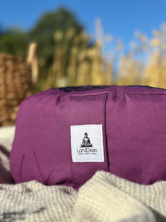 Meditation cushion with buckwheat hull filling- Buddha