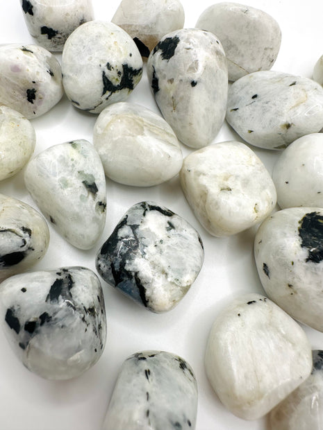 Rainbow Moonstone - Intuition, Transformation & Inner Guidance