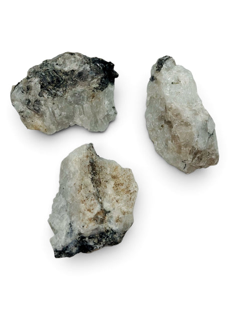 Rough Moonstone- New Beginnings & Inner Guidance(6–7 cm)