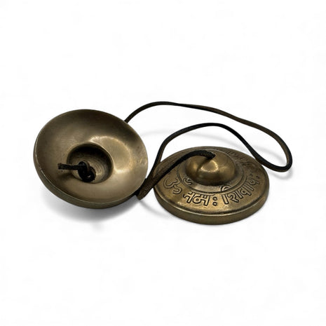 Tingša/ Karatalas– Om Namah Shivaya mantra, 6.5 cm 
